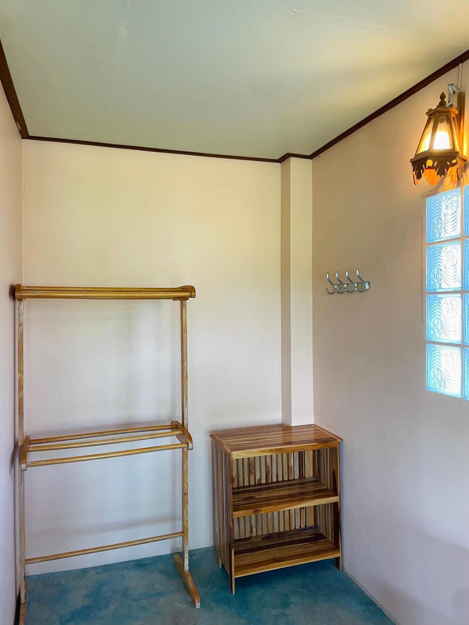 Markhouse Bungalow Ko Kut Extérieur photo